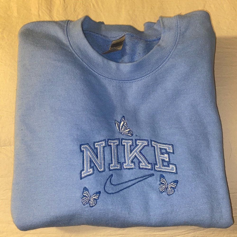 Nike butterfly sweatshirt